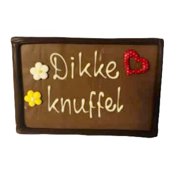 chocolade tablet dikke knuffel
