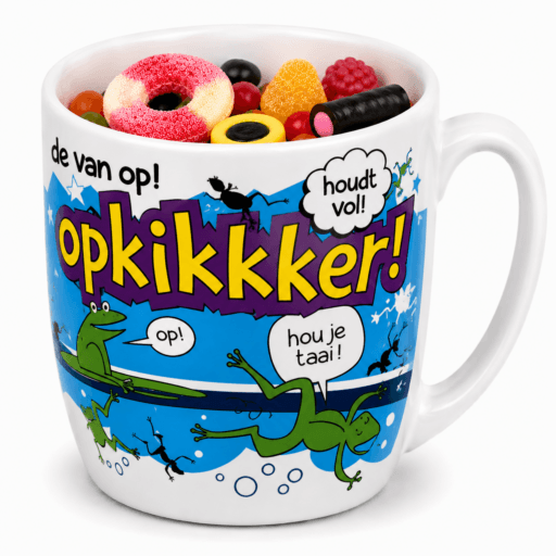 mok opkikker gevuld met snoepmix