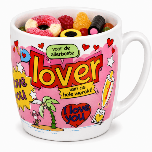 mok lover gevuld met snoepmix